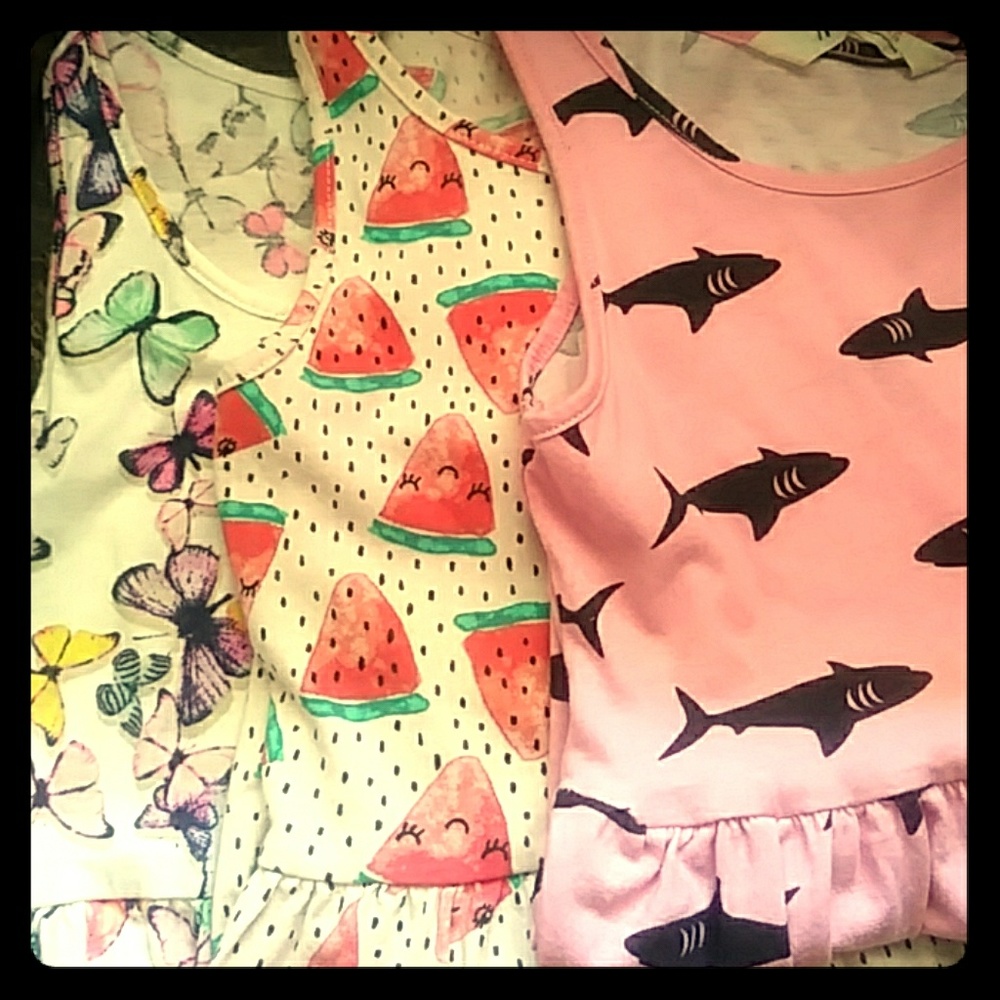 Lot of 3 girls summer dresses